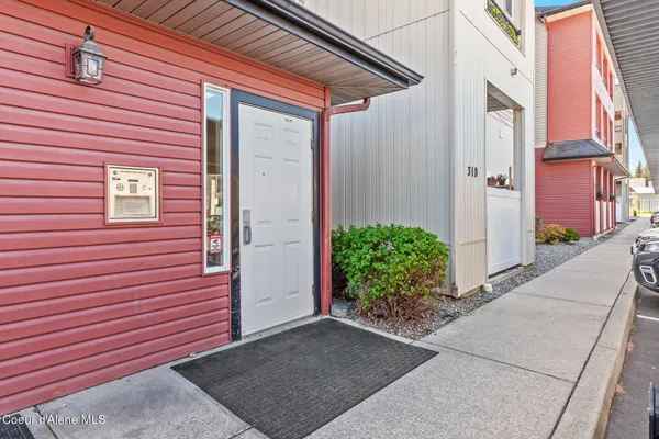 $333,333 | 310 North Promenade Loop, Unit 208, Post Falls, ID 83854