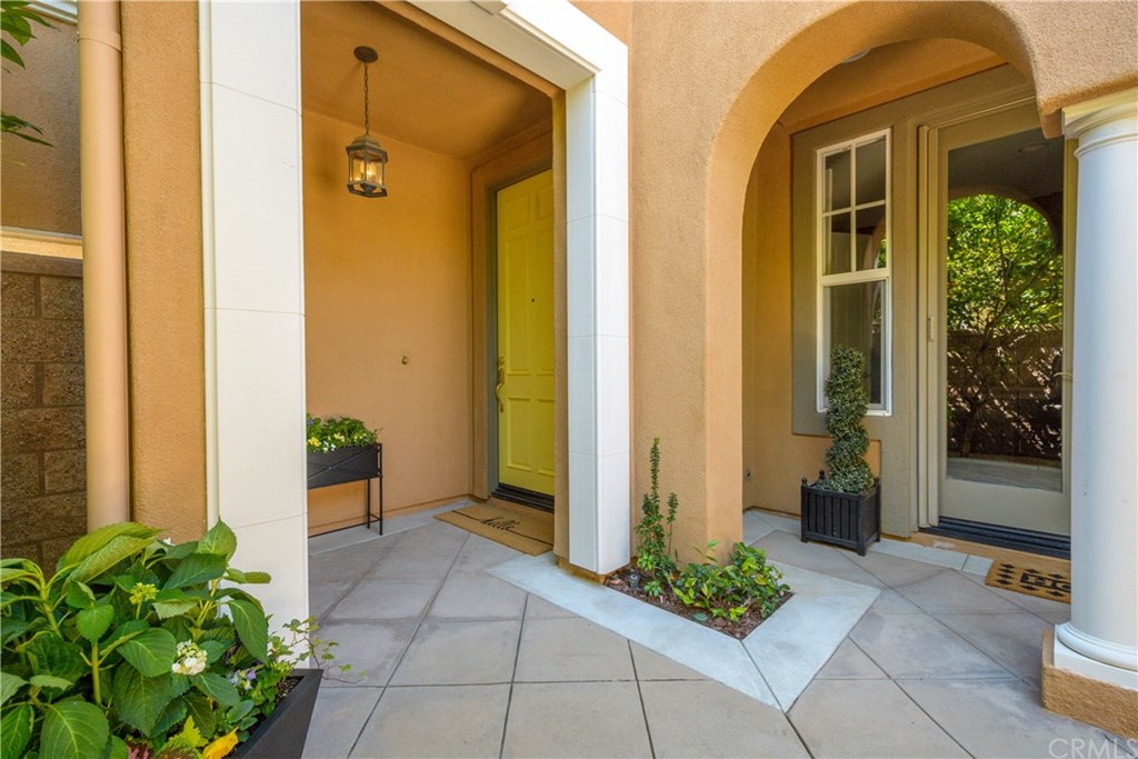 7 Weldon Heights Ladera Ranch, CA 92694 - Photo 4 of 58