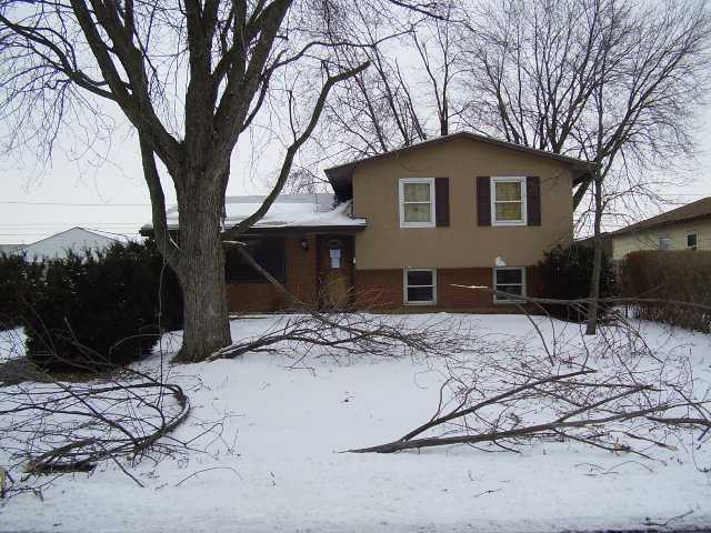 481 Smith Road Columbus, OH 43228 - Photo 1 of 7 Gallery Image 1