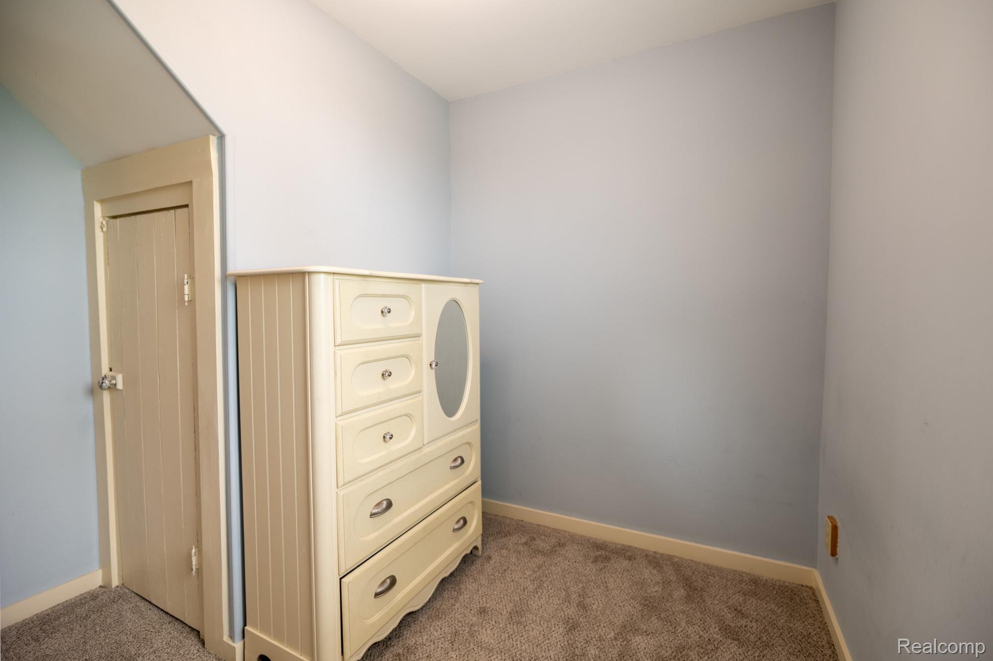 4931 Sanilac Road Marlette, MI 48453 - Photo 13 of 40 4931 W Sanilac Rd-16.jpg