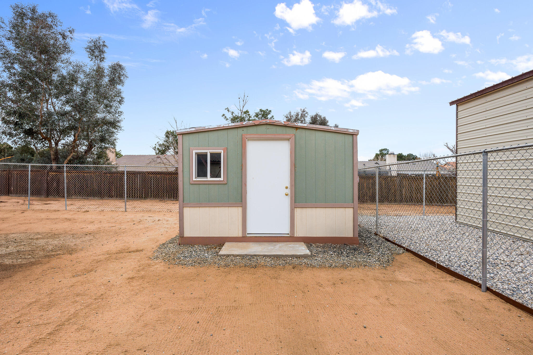 22583 S Road Apple Valley, CA 92307 - Photo 32 of 41 CYB04310