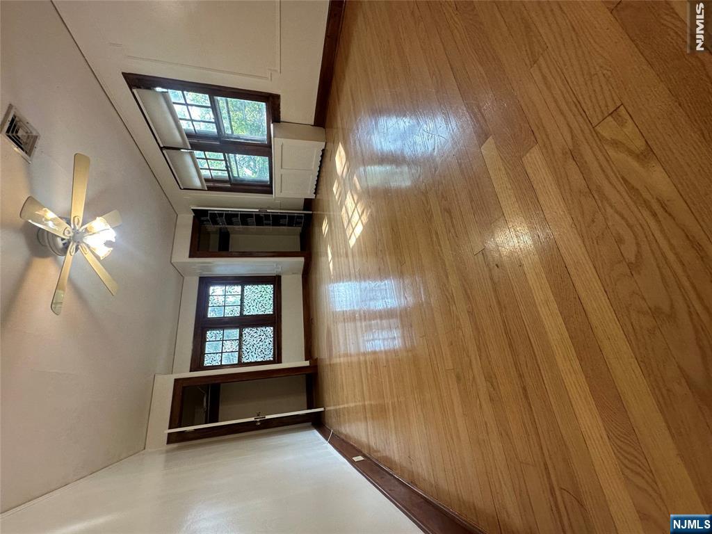 325 Bogert Avenue Ridgewood, NJ 07450 - Photo 32 of 37