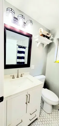 $294,900 | 320 West 101st Place, Chicago, IL 60628