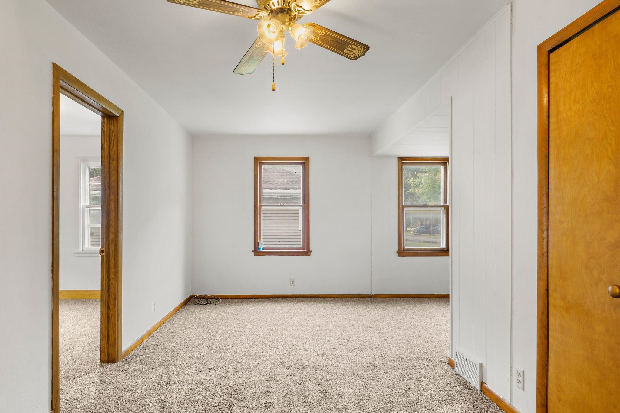3570 Ridgeway Avenue Madison, WI 53704 - Photo 18 of 36 Gallery Image 18