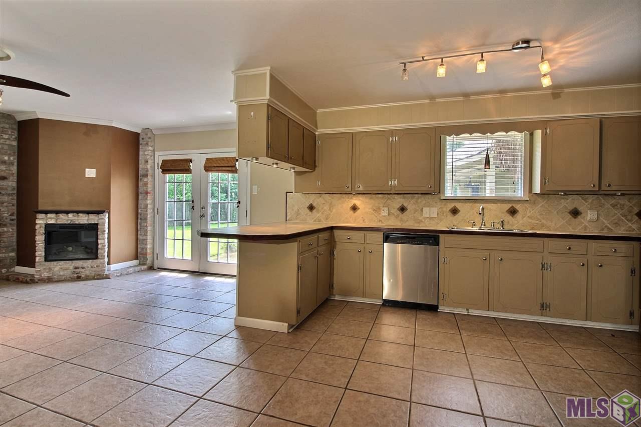 3080 Seracedar Street Baton Rouge, LA 70816 - Photo 3 of 22 Gallery Image 3