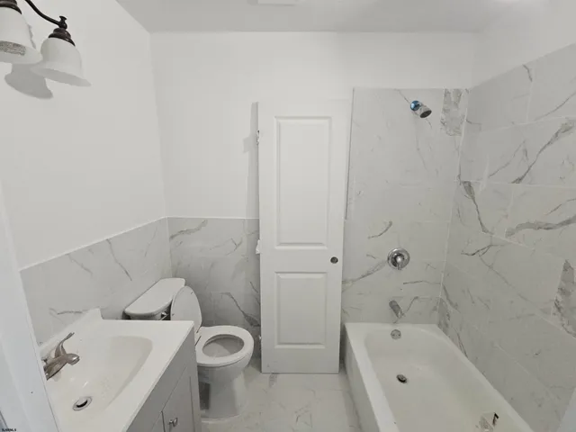 $2,300 | 902 Keener Avenue, Atlantic City, NJ 08401