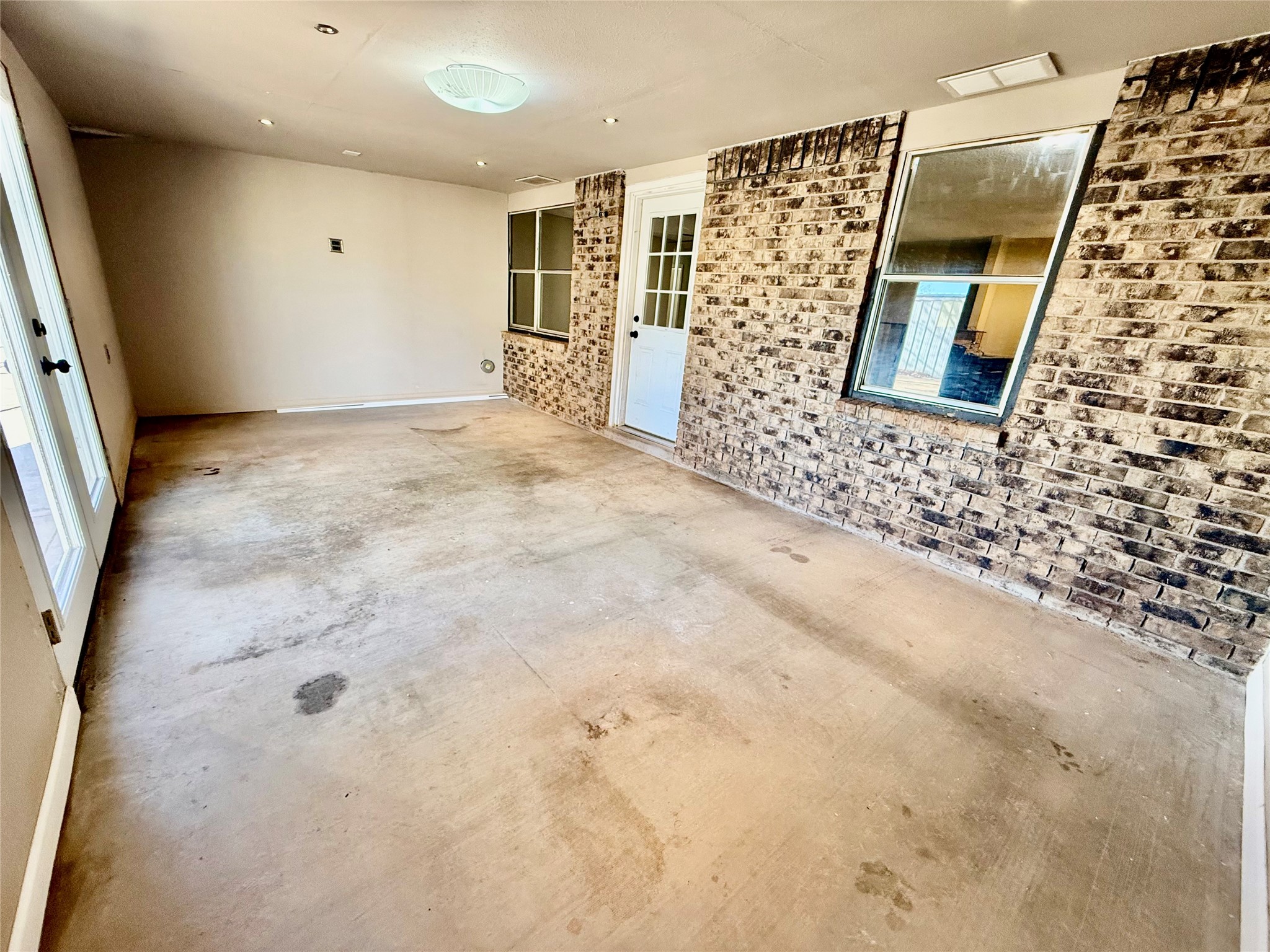 2206 87th Street Lubbock, TX 79423 - Photo 10 of 13