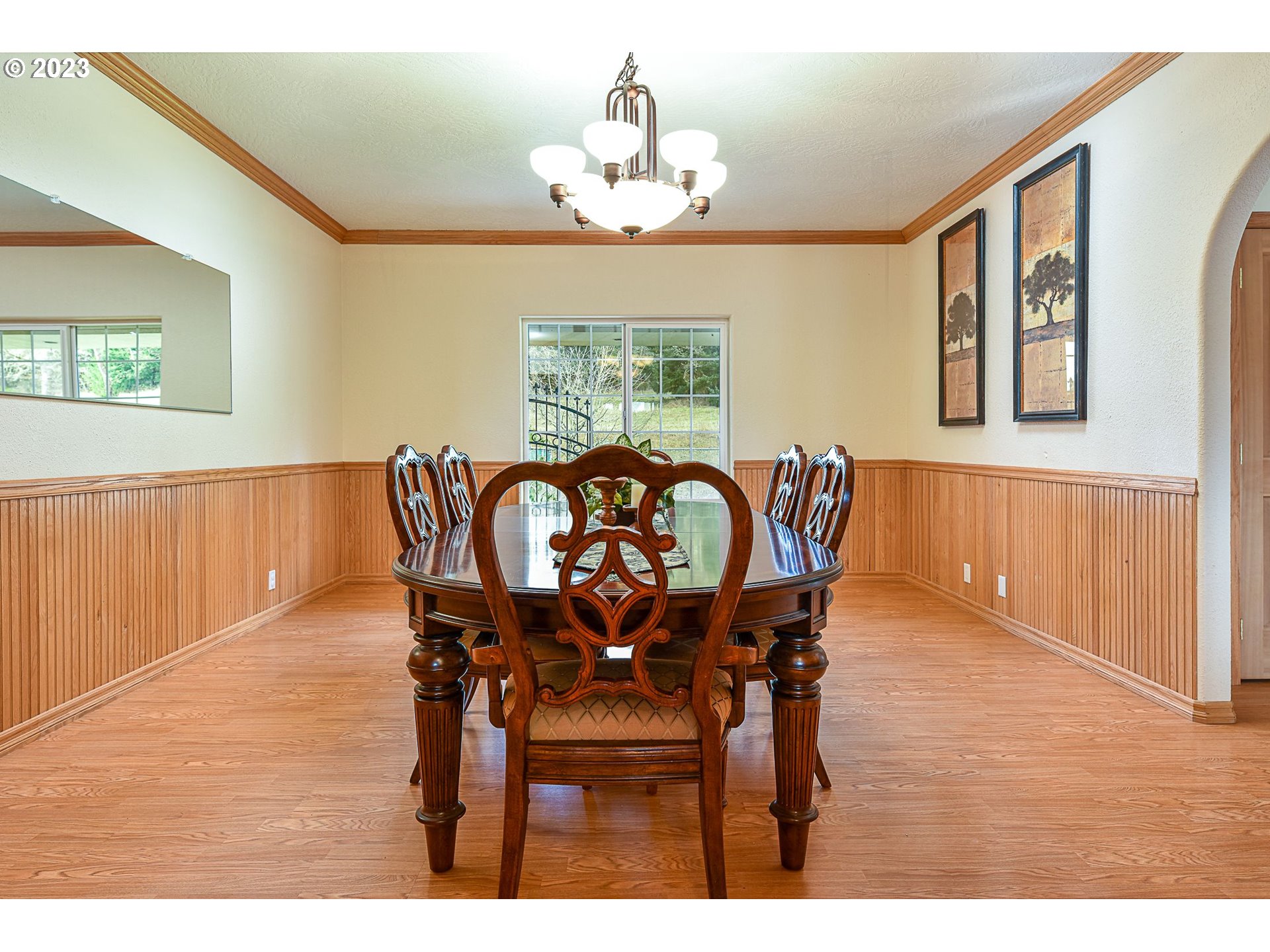 87424 Halderson Road Eugene, OR 97402 - Photo 10 of 32 Dining Room