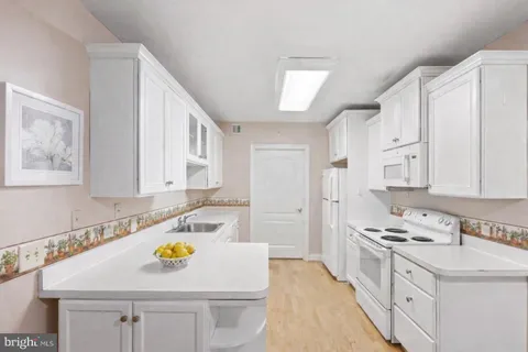 $380,000 | 244 Baltimore Pike, Unit 131A, Glen Mills, PA 19342
