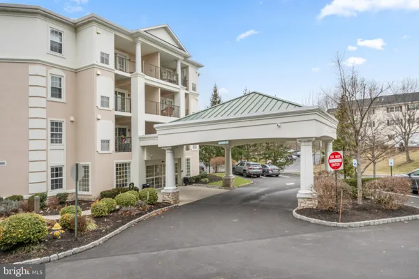 $380,000 | 244 Baltimore Pike, Unit 131A, Glen Mills, PA 19342