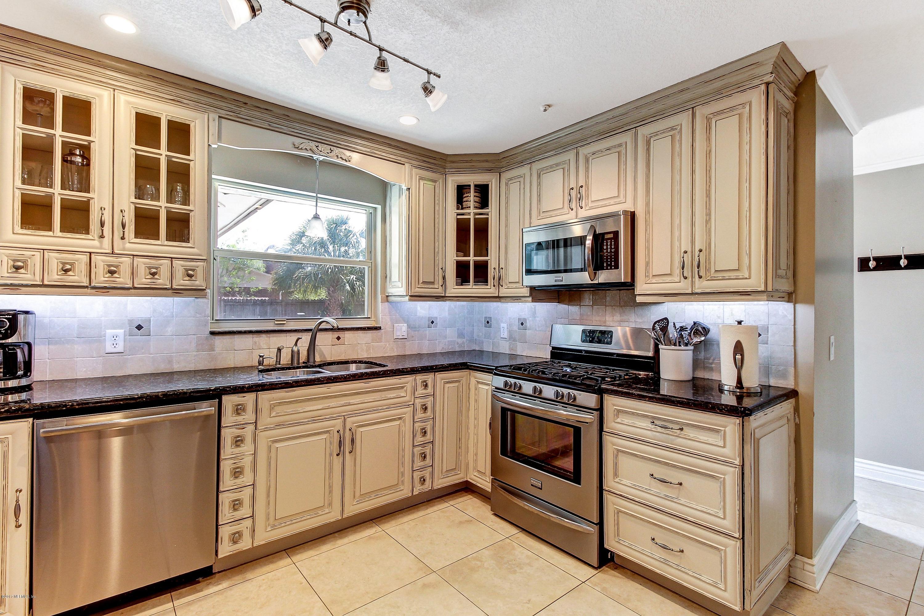 4998 Rathbone Drive Jacksonville, FL 32257 - Photo 23 of 28 Kitchen View 2