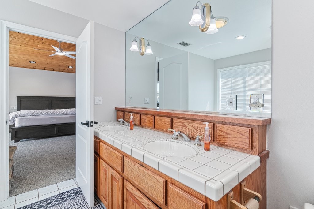 735 Tayles Point Road Big Bear Lake, CA 92315 - Photo 18 of 45