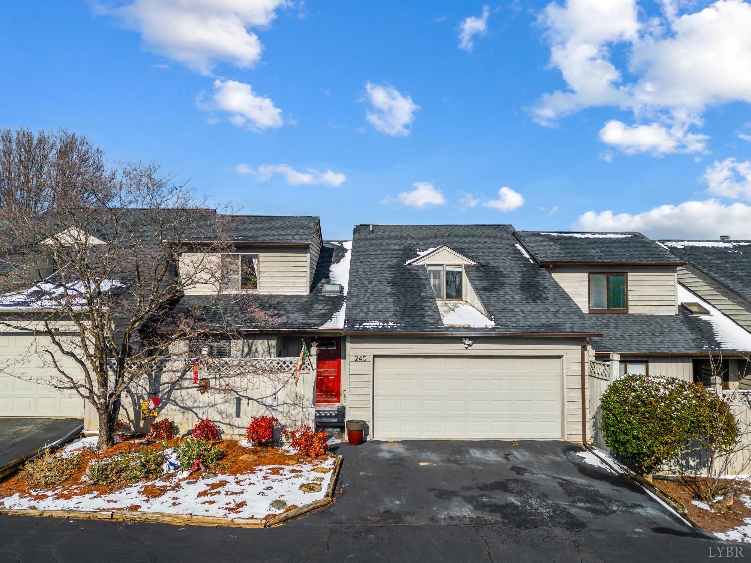 240 Shaker Lane Forest, VA 24551 - Photo 1 of 54