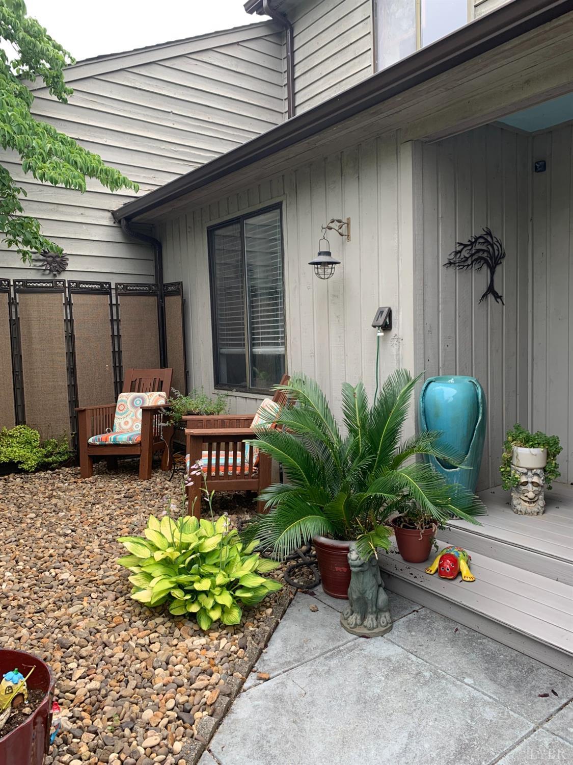 240 Shaker Lane Forest, VA 24551 - Photo 3 of 54