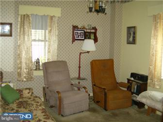 502 Park Street Ridley Park, PA 19078 - Photo 5 of 12 Family Room