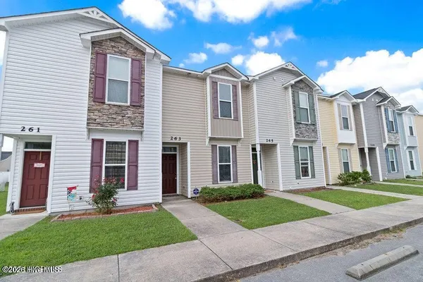 $195,000 | 263 Caldwell Loop, Jacksonville, NC 28546