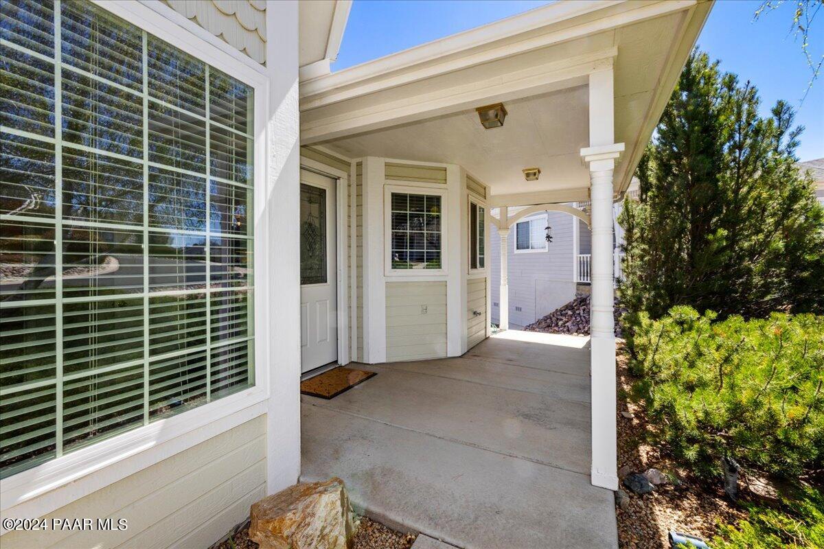 1938 Vine Road Prescott Valley, AZ 86314 - Photo 3 of 19 Entry
