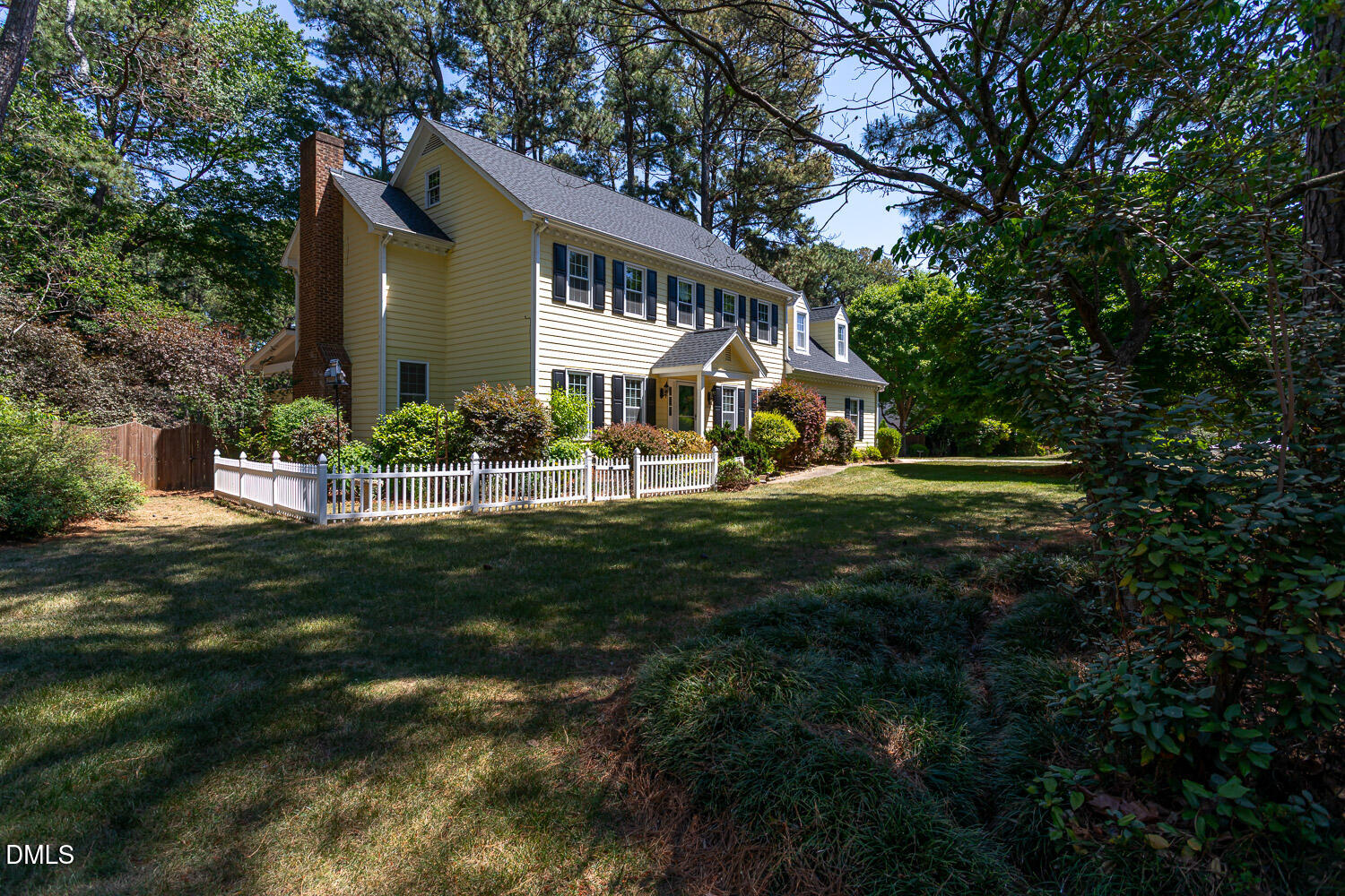 2708 Vestry Way Raleigh, NC 27613 - Photo 3 of 52 watson-2708-vestry-39