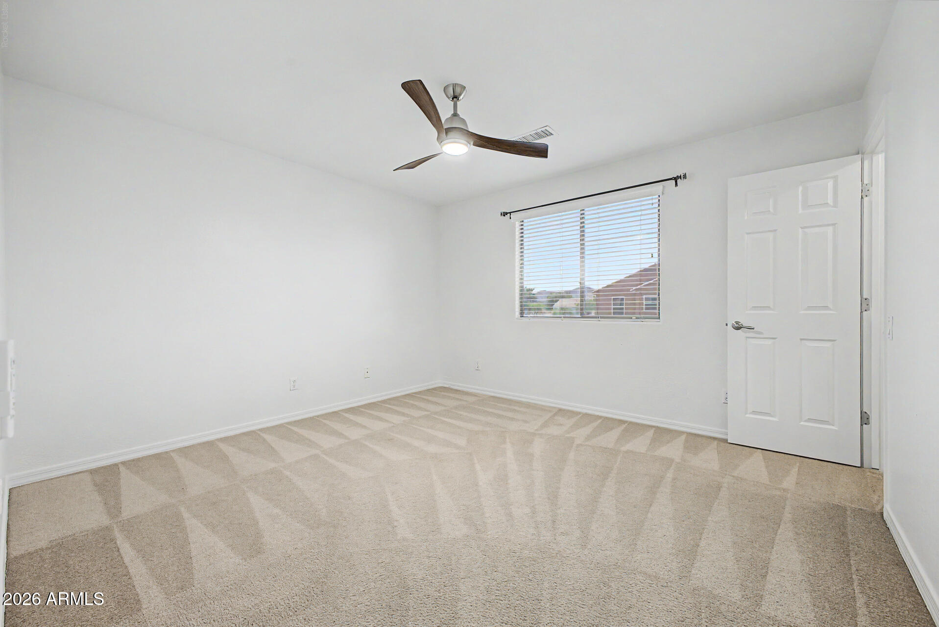 2209 West Kathleen Road Phoenix, AZ 85023 - Photo 26 of 36 23-Kathleen