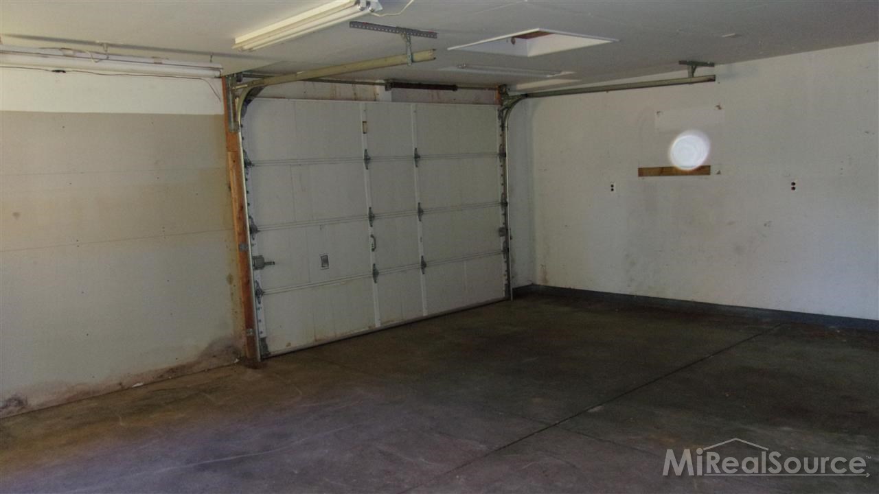 9173 Field Road Algonac, MI 48001 - Photo 8 of 30