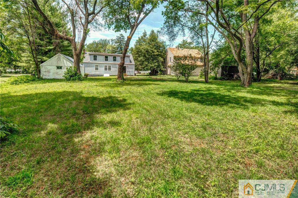 3 Texas Road Matawan, NJ 07747 - Photo 4 of 33 Gallery Image 4