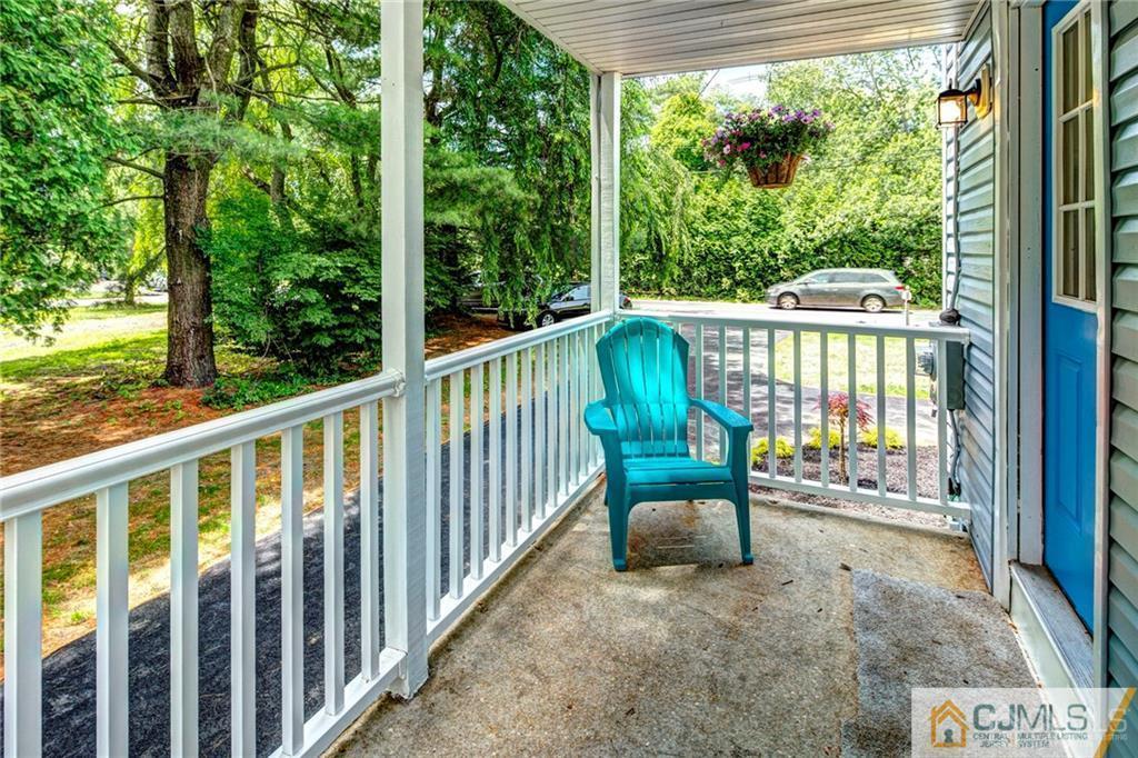 3 Texas Road Matawan, NJ 07747 - Photo 5 of 33 Gallery Image 5