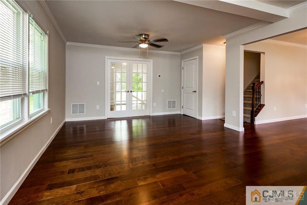 3 Texas Road Matawan, NJ 07747 - Photo 7 of 33 Gallery Image 7
