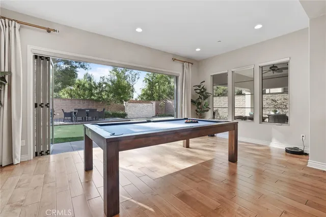 $4,080,000 | 10 Shadybend, Irvine, CA 92602