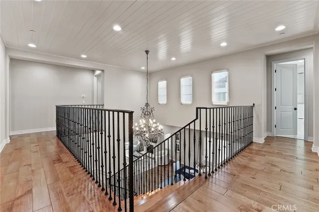 $4,080,000 | 10 Shadybend, Irvine, CA 92602