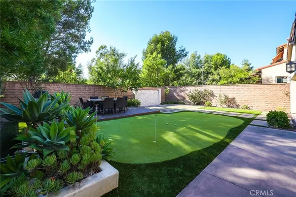 $4,080,000 | 10 Shadybend, Irvine, CA 92602