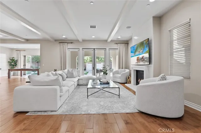$4,080,000 | 10 Shadybend, Irvine, CA 92602