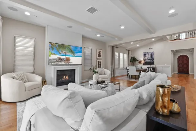 $4,080,000 | 10 Shadybend, Irvine, CA 92602