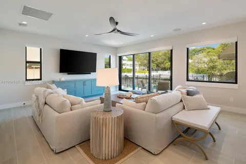 $4,999,000 | 16 Bass Avenue, Key Largo, FL 33037