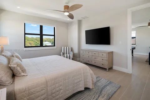 $4,999,000 | 16 Bass Avenue, Key Largo, FL 33037