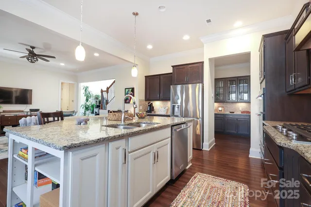 $1,235,000 | 1624 Emory Oak Drive, Charlotte, NC 28270