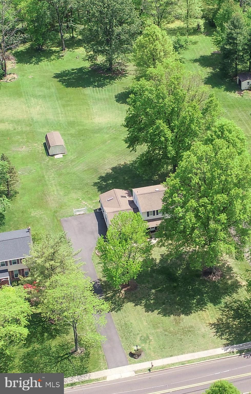 3131 Line Lexington Road Hatfield, PA 19440 - Photo 4 of 45 over 1 acre of beauty