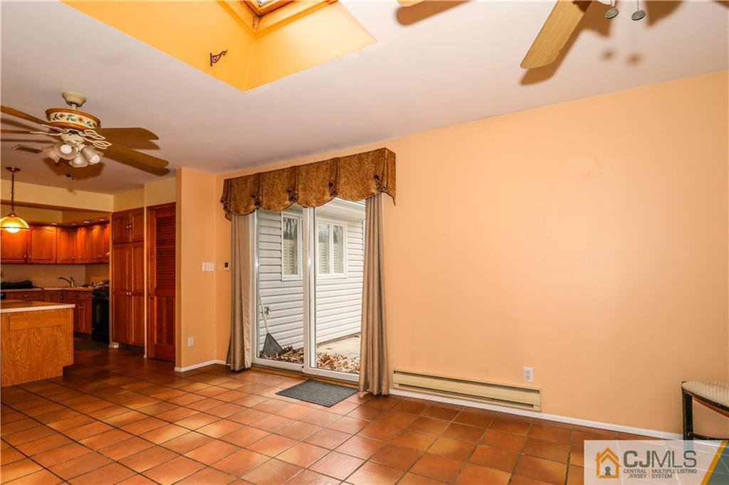 8 Wheeler Road Kendall Park, NJ 08824 - Photo 13 of 25 Gallery Image 13