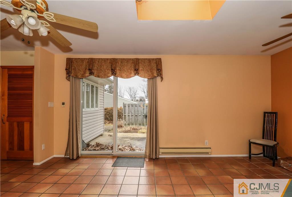 8 Wheeler Road Kendall Park, NJ 08824 - Photo 14 of 25 Gallery Image 14