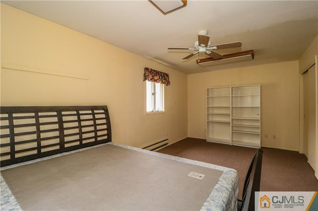 8 Wheeler Road Kendall Park, NJ 08824 - Photo 16 of 25 Gallery Image 16