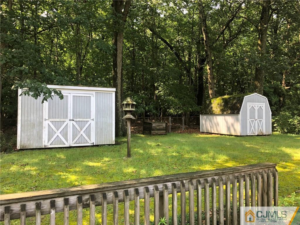 8 Wheeler Road Kendall Park, NJ 08824 - Photo 24 of 25 Gallery Image 24