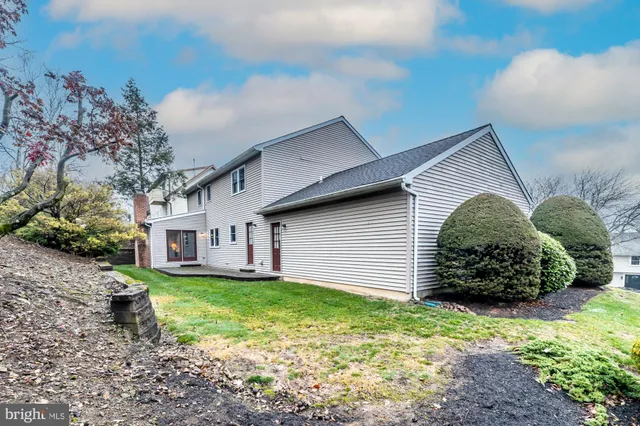 $425,000 | 30 Estates Drive, Reading, PA 19606