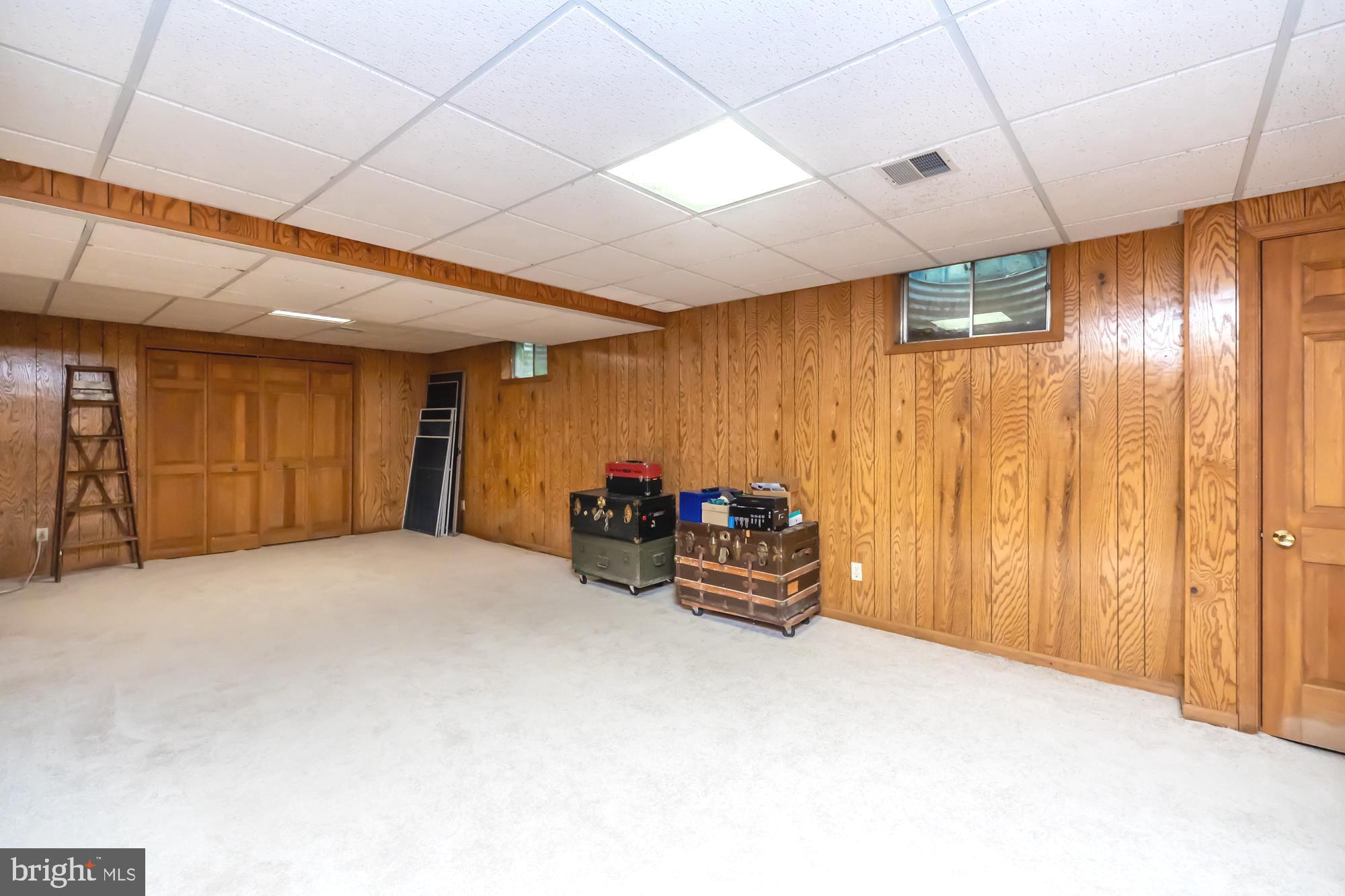 30 Estates Drive Reading, PA 19606 - Photo 43 of 45 a view of livingroom with furniture