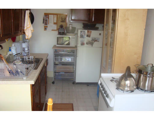 32 Sidlaw Road, Unit 4 Boston, MA 02135 - Photo 8 of 10 Gallery Image 8