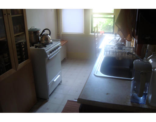 32 Sidlaw Road, Unit 4 Boston, MA 02135 - Photo 9 of 10 Gallery Image 9