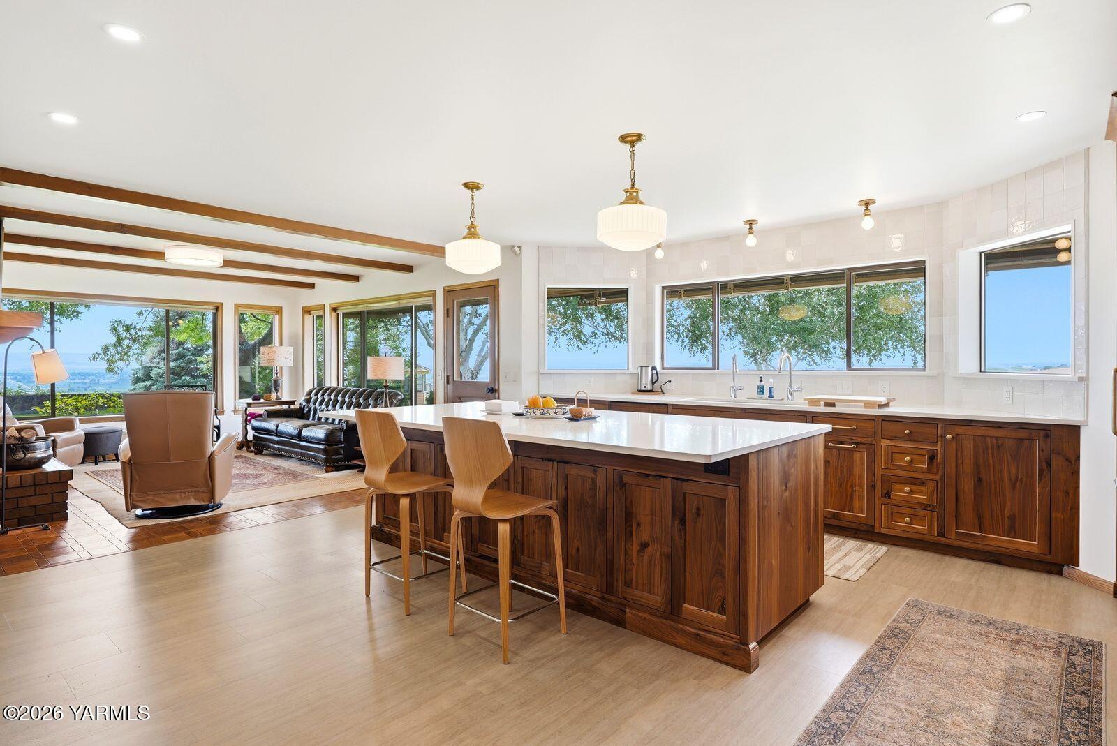170732 Olsen Road Grandview, WA 98930 - Photo 8 of 58 8 Kitchen