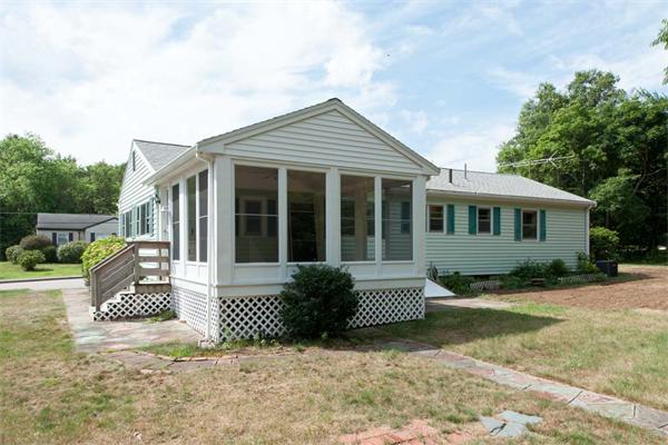 9 Marcus Road Sharon, MA 02067 - Photo 23 of 24