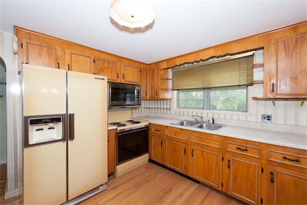 9 Marcus Road Sharon, MA 02067 - Photo 6 of 24