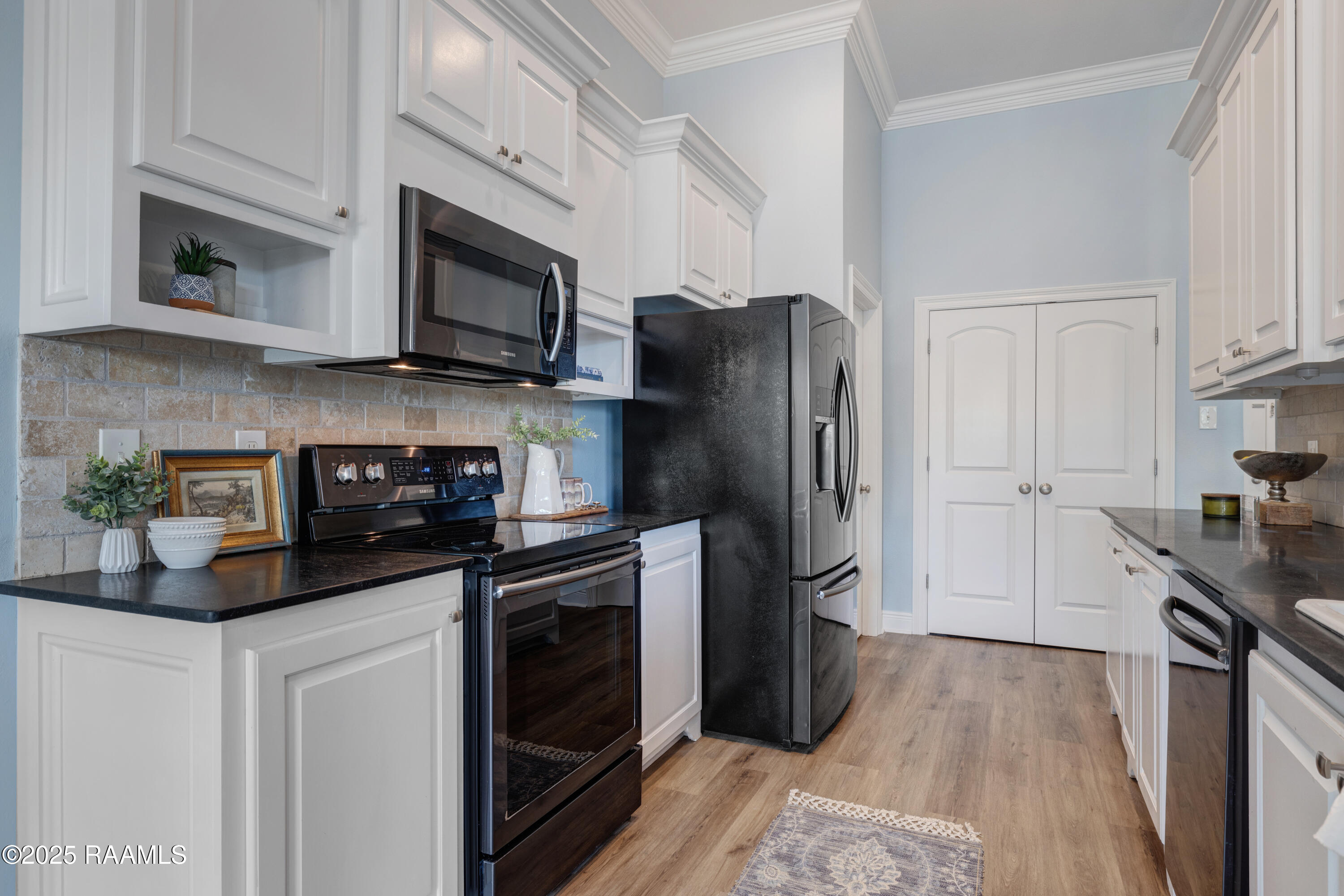 306 Flanders Ridge Drive Youngsville, LA 70592 - Photo 9 of 27 306 Flanders-13