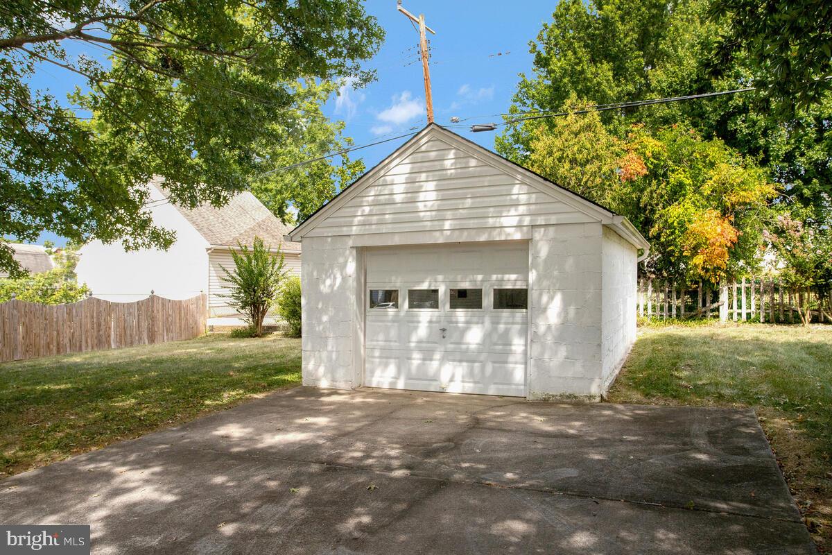 508 Cleveland Road Linthicum Heights, MD 21090 - Photo 29 of 44 detached garage