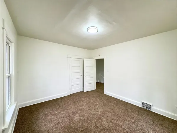 $179,000 | 2819 Sacramento Street, St. Joseph, MO 64507